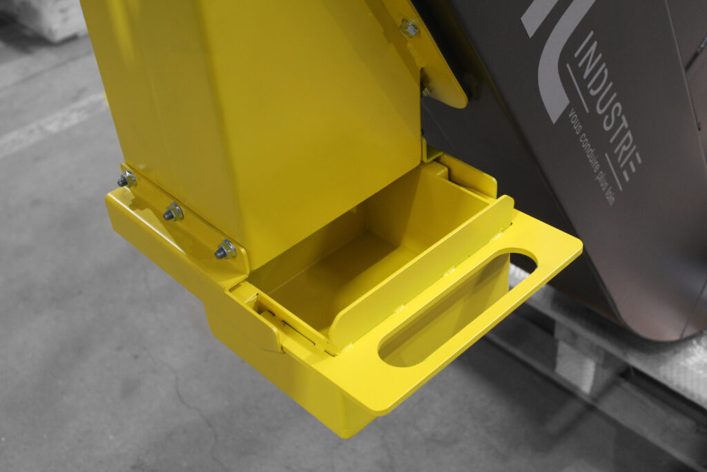 Convoyeur à tapis avec tiroir copeaux